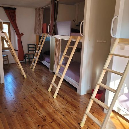 Gite De La Porte Saint Jacques: A Hostel For Pilgrims 外观 照片